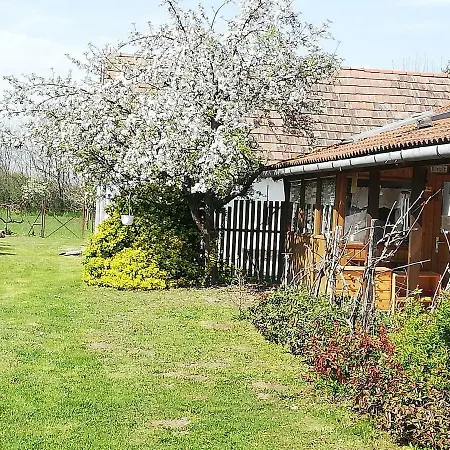 Romantisches Haus Bei Thermalbad Csiszta Puszta Lejlighed